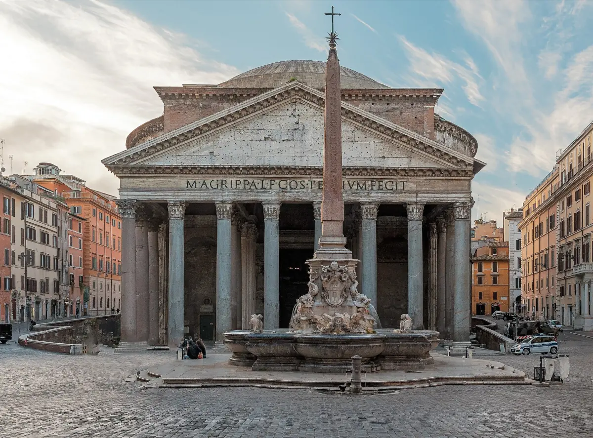 The Pantheon and the fountain in Piazza della Rotonda