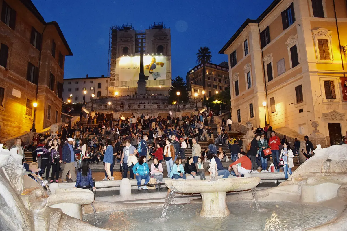 Die Spanische Treppe am Abend